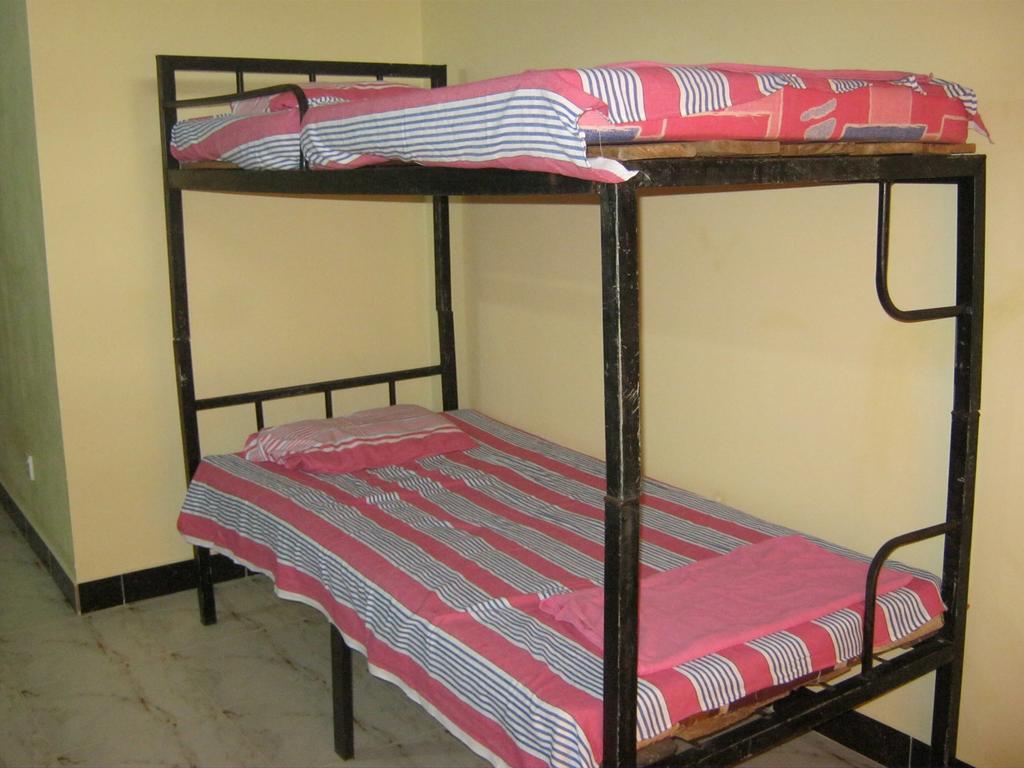Aurora - Negombo Budget Hostel Quarto foto